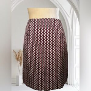Ann Taylor Silk Pencil Skirt Size 6.